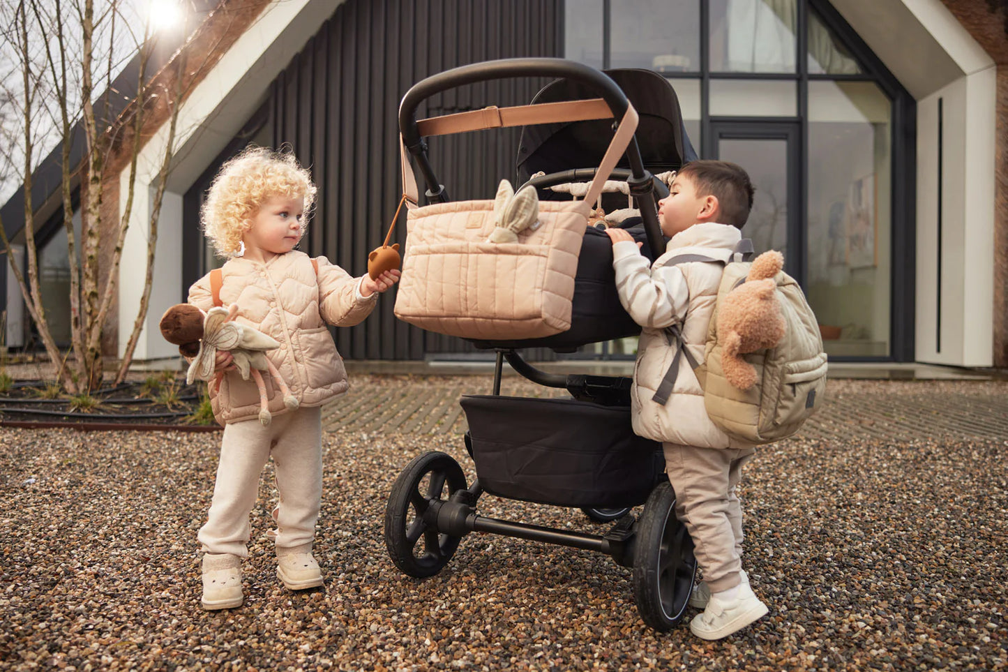 Jollein Buggy Organizer buiten 